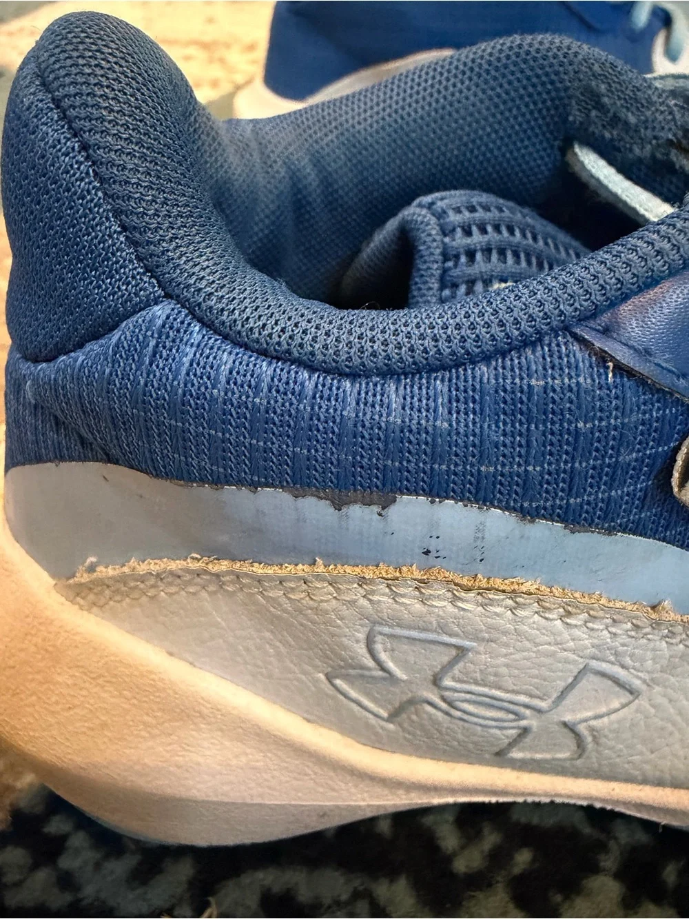 Under Armour Jet Basketball Shoes Boys Size 2Y Blue White Sneakers